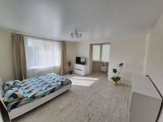 Апартаменты Luxury!Center! Луцк Апартаменты с 2 спальнями-1