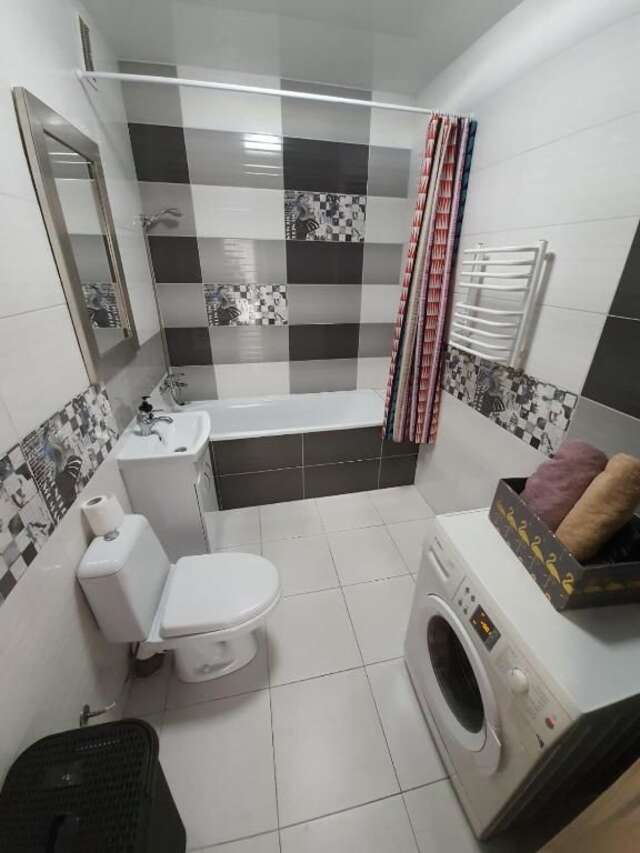 Апартаменты Luxury!Center! Луцк-13